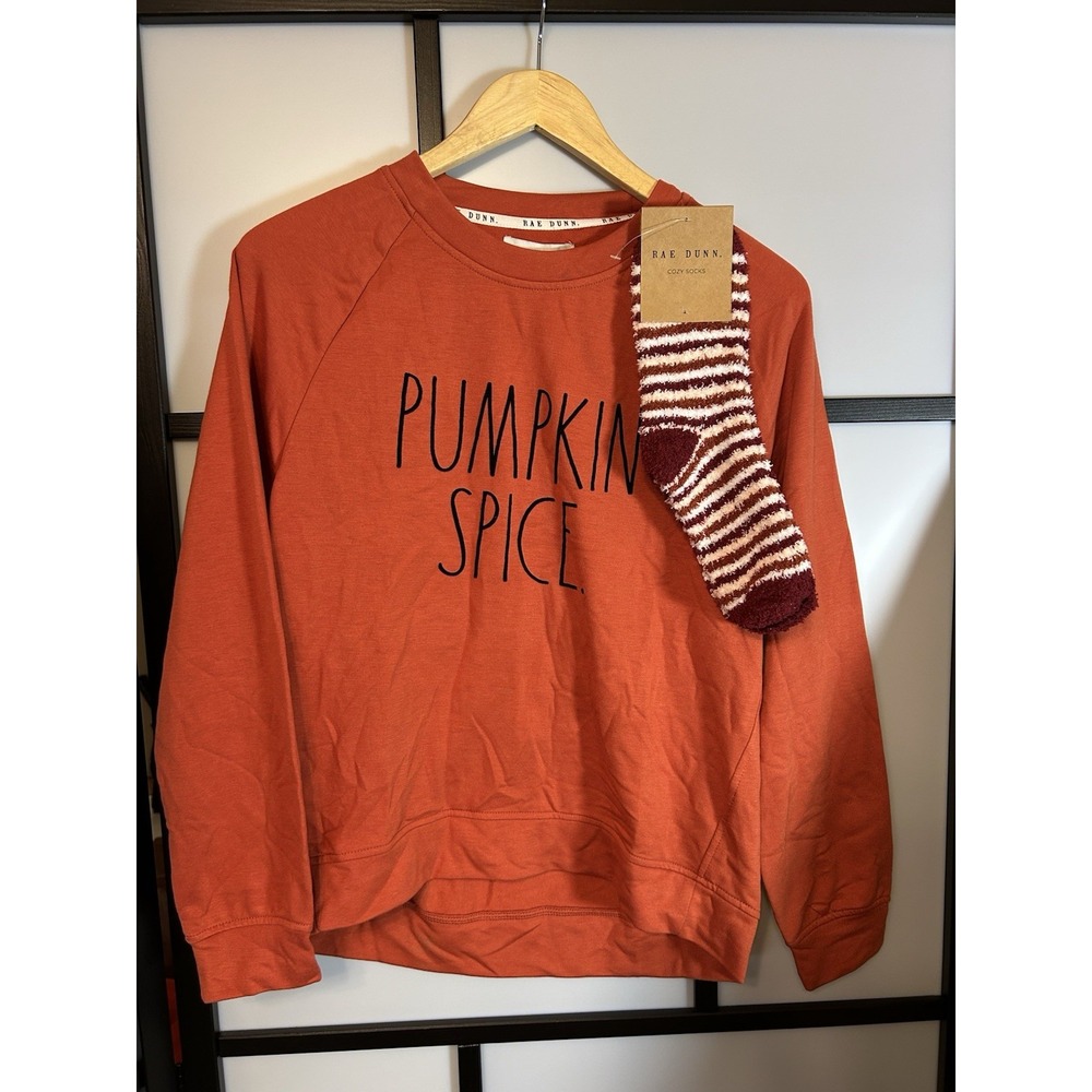 Rae Dunn Orange Pumpkin Spice Fleece Lined Sweatshirt & Socks Women's Size S NWT - Picture 2 of 9